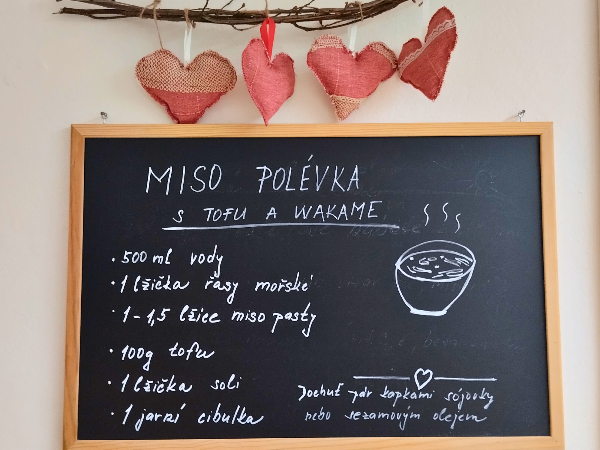 Miso polévka s tofu a wakame