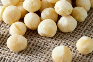 BIO makadamové ořechy, 100 g